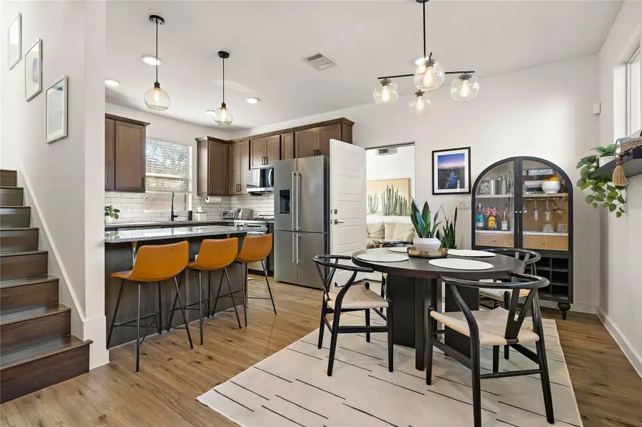 1402 Singleton Ave #B, Austin, TX 78702 - #3