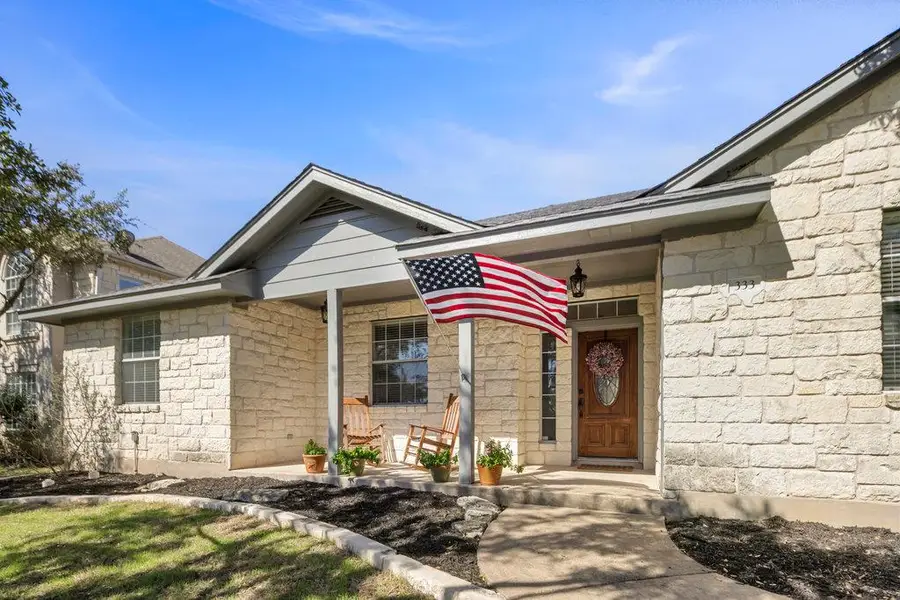 333 Hurst Creek Rd, Lakeway, TX 78734 - Image #2