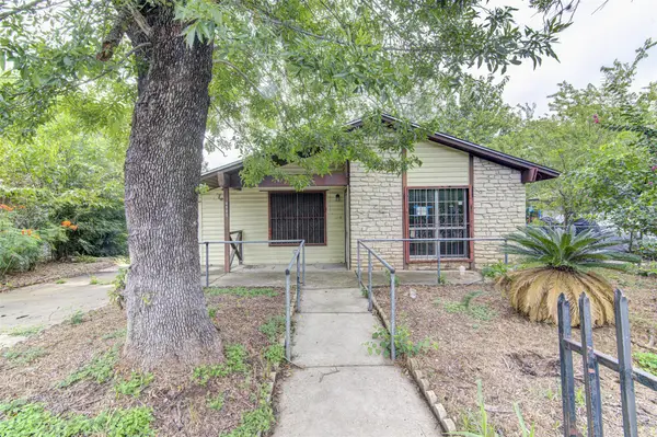 6006 Palm Cir, Austin, TX 78741