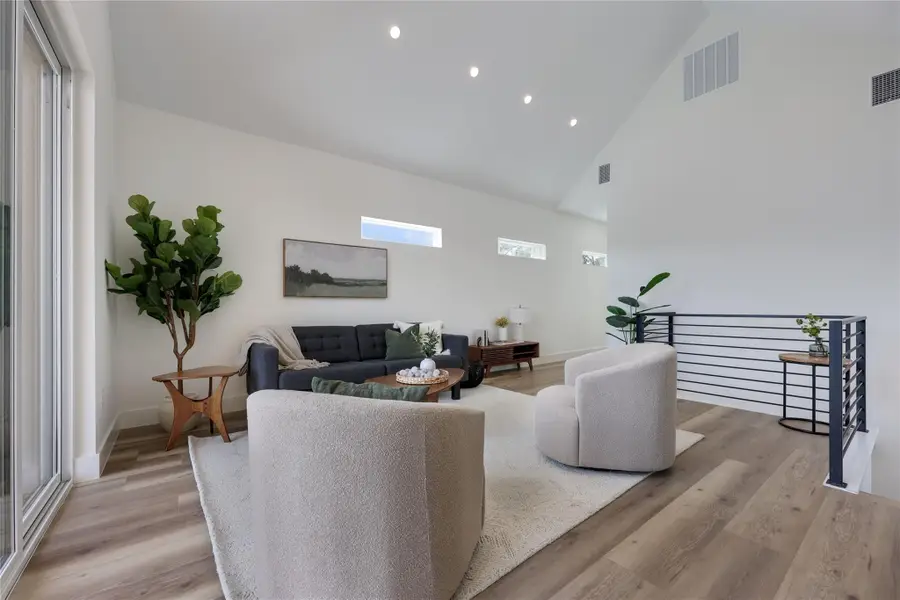 511 South Park Dr #2, Austin, TX 78704 - #3