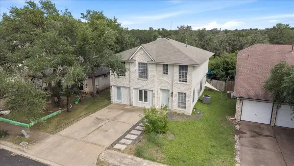 8505 Copano Dr, Austin, TX 78749