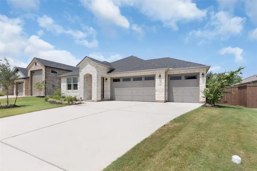 236 Firethorn Rd, Marble Falls, TX 78654 - Image #3