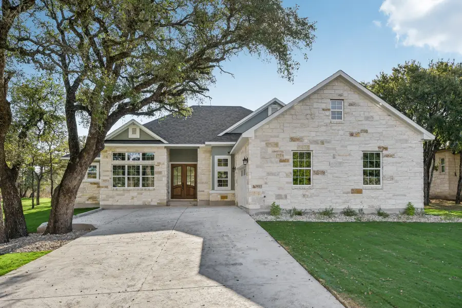 242 Sunday Dr, Burnet, TX 78611 - Image #2
