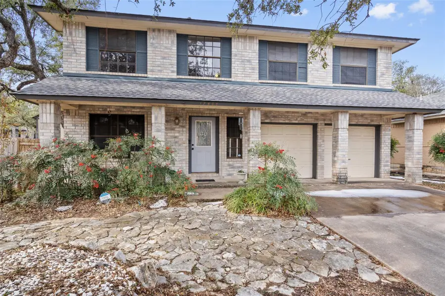 17500 Klamath Falls Dr, Round Rock, TX 78681 - Image #2