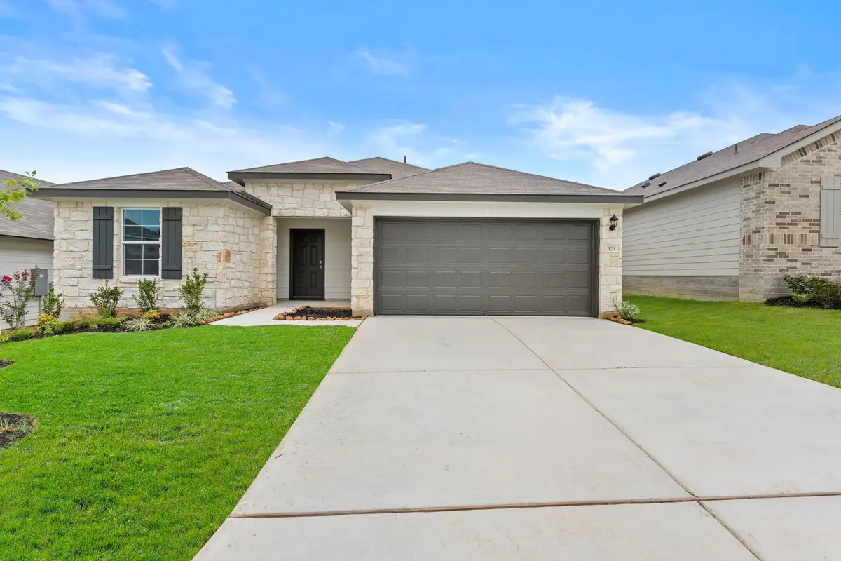 323 Boatman Cv, Seguin, TX 78666 - #1