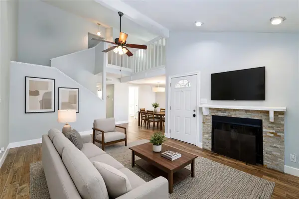1702 Timber Ridge Dr, Austin, TX 78741