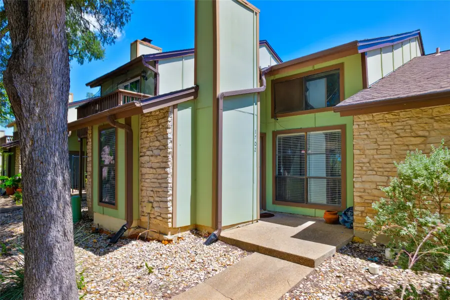 1702 Timber Ridge Dr, Austin, TX 78741 - #2