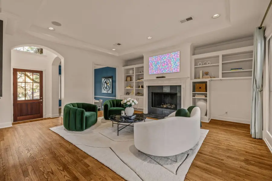 2703 Mccullough St, Austin, TX 78703 - #2