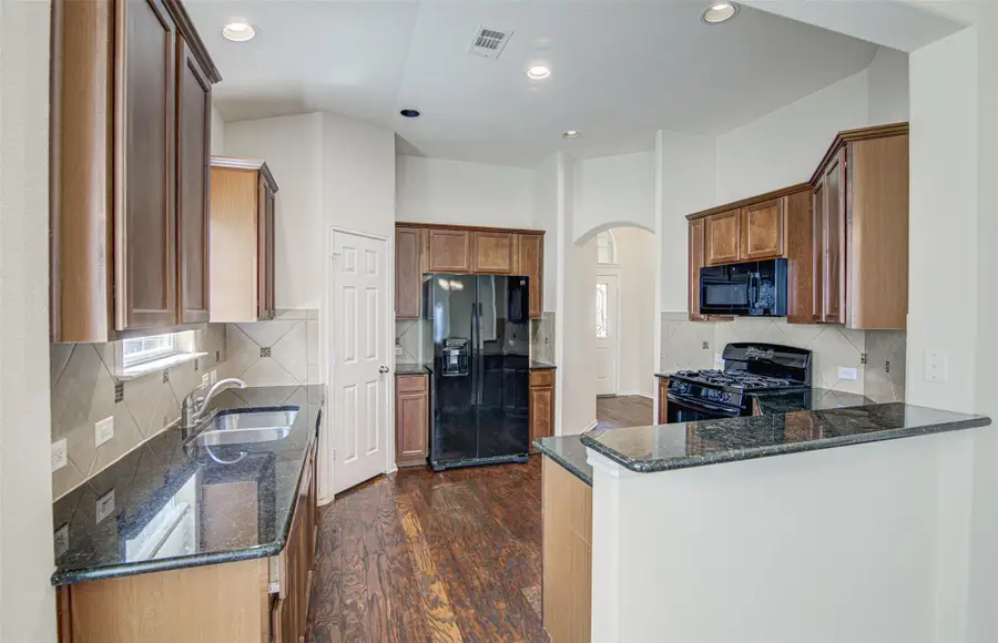 1610 Greenside Dr, Round Rock, TX 78665 - #3