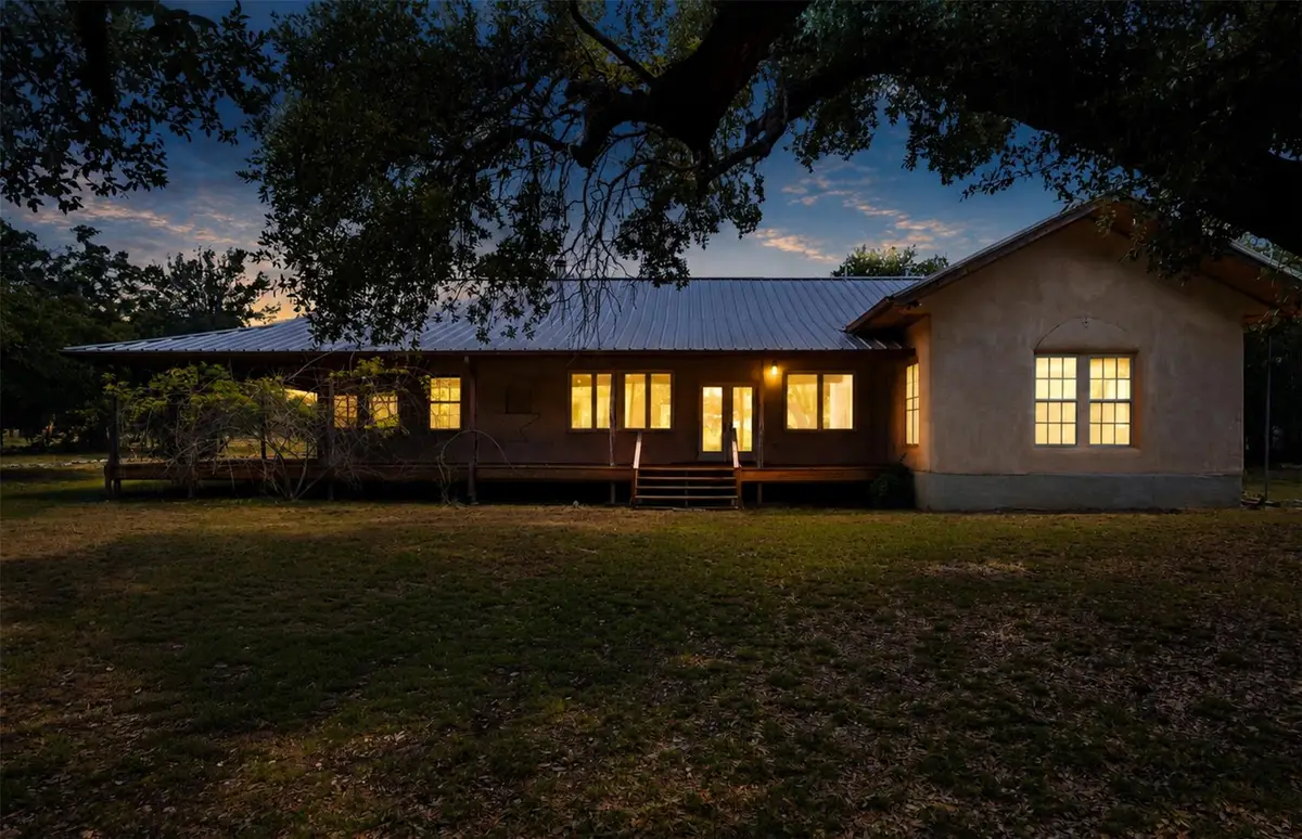 981 River Bend Dr, Blanco, TX 78606 - #1