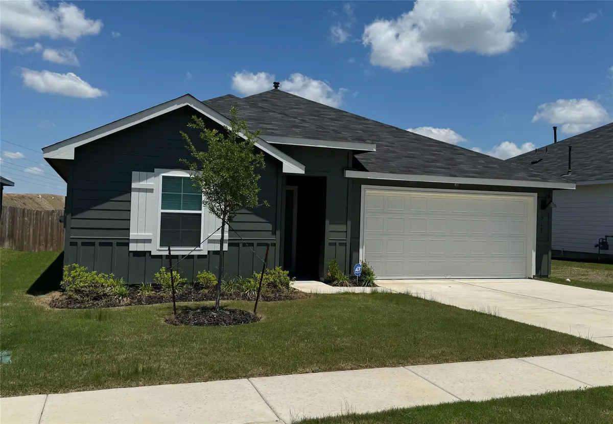 515 Hodges St, Maxwell, TX 78656 - #1