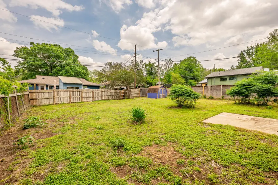 2613 Nottingham Ln, Austin, TX 78704 - #2