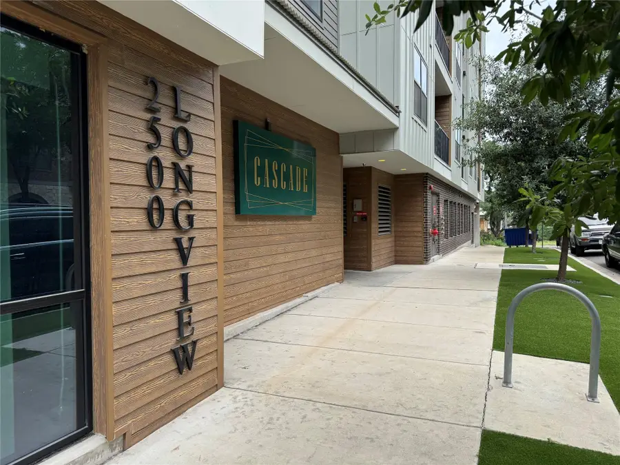 2500 Longview St #302, Austin, TX 78705 - #2