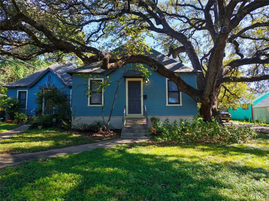 3407 Hampton Rd #A and B, Austin, TX 78705 - Image #3