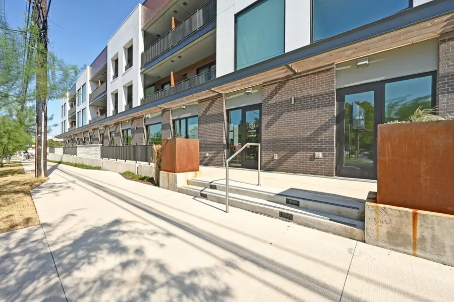 2209 S 1st St #104, Austin, TX 78704 - Image #2