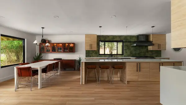 404 Whitetail Dr, Manchaca, TX 78652