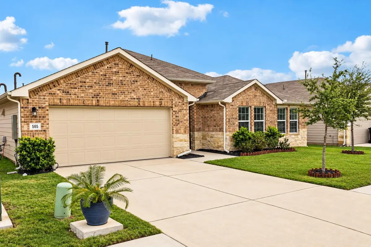 565 Apache Plum Dr, Kyle, TX 78640 - #1