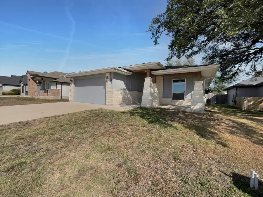 485 Dove Trl, Bertram, TX 78605 - #3