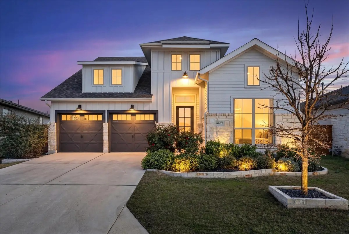 8207 Chrysler Bnd, Austin, TX 78744 - #1