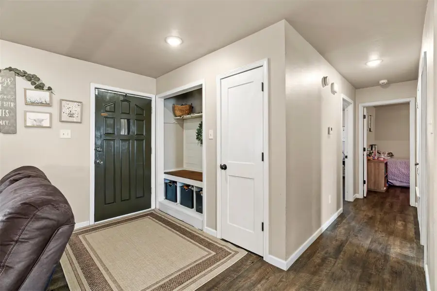 1611 Brazos Ave, Rockdale, TX 76567 - Image #3