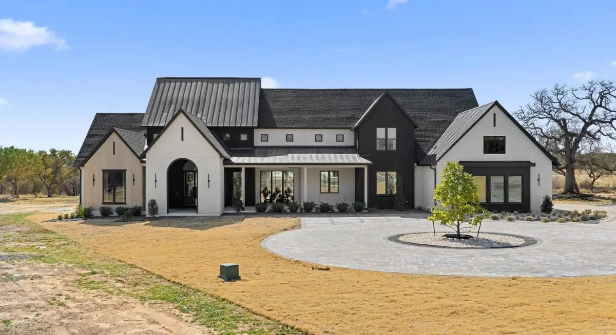 250 Hawthorne Ln, Spicewood, TX 78669 - #1