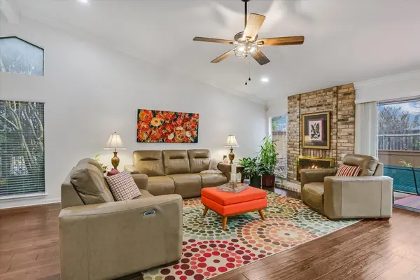 9469 Singing Quail Dr, Austin, TX 78758