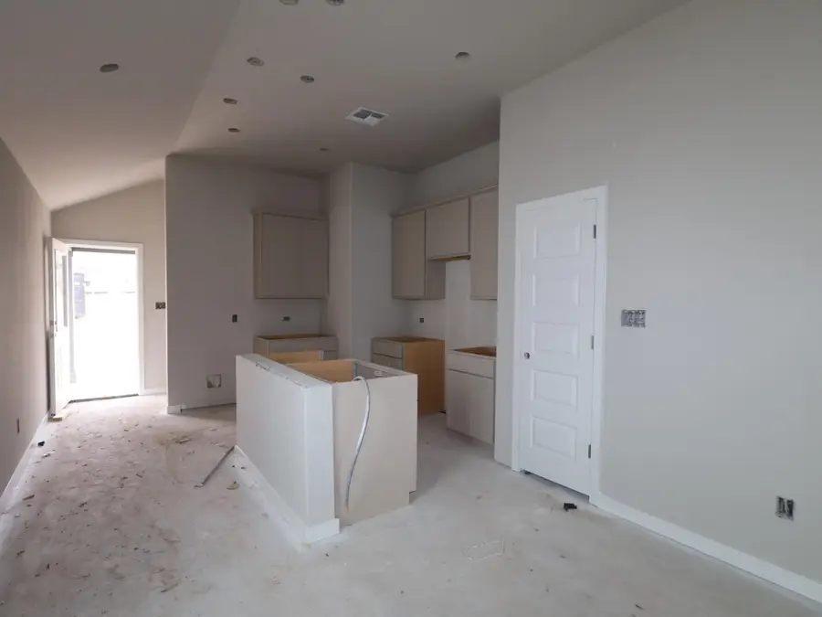 150 Heritage Forest Pkwy, Dripping Springs, TX 78620 - #2