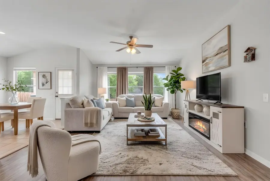 6105 Constellation Cir, Del Valle, TX 78617 - #3