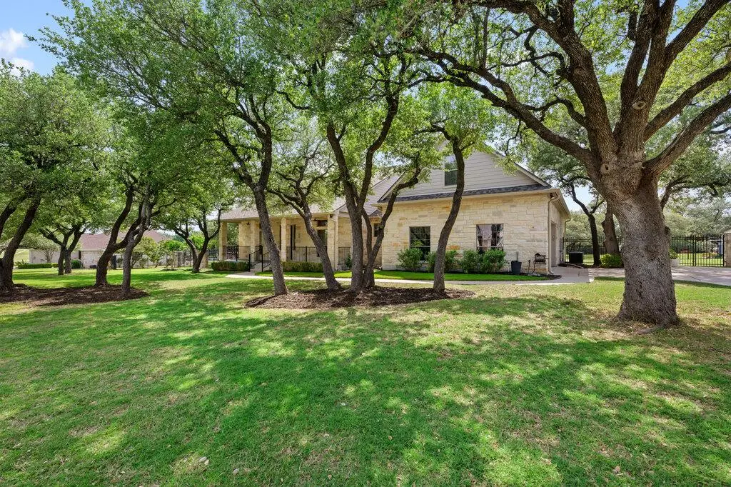 231 Neal Dr, Liberty Hill, TX 78642 - #1