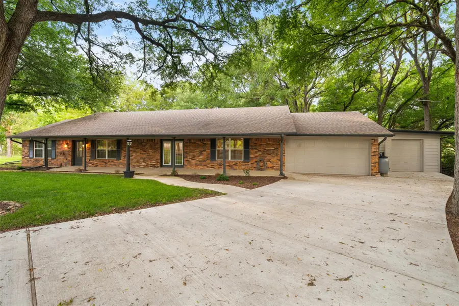 3525 Centennial Dr, Belton, TX 76513 - #2