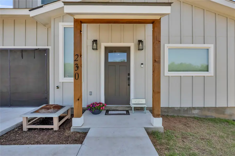 230 Rosehill Dr, Granite Shoals, TX 78654 - Image #2