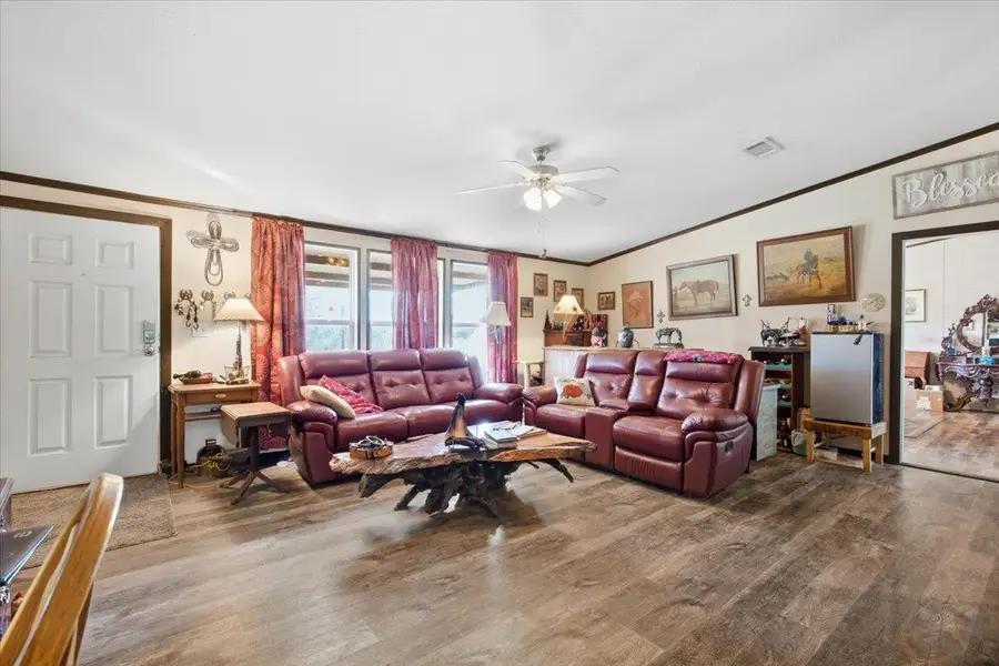 4321 County Road 444, Waelder, TX 78959 - #3