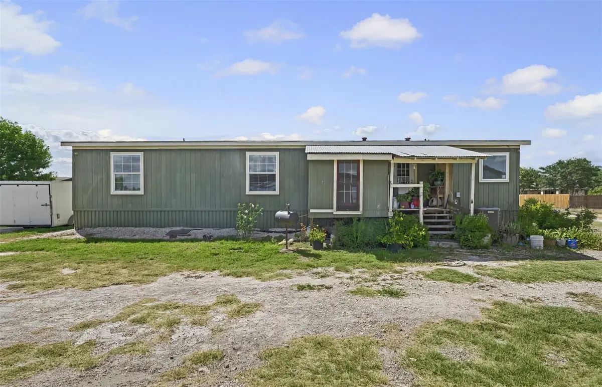 5904 Fm 621, Martindale, TX 78655 - #1