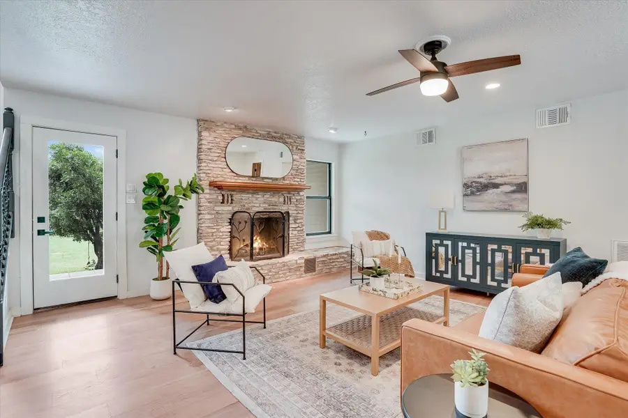 56 Woodcreek Dr, Wimberley, TX 78676 - #3