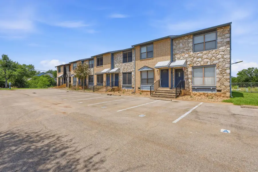 3009 Whisper Oaks Ln #C, Georgetown, TX 78628 - #2