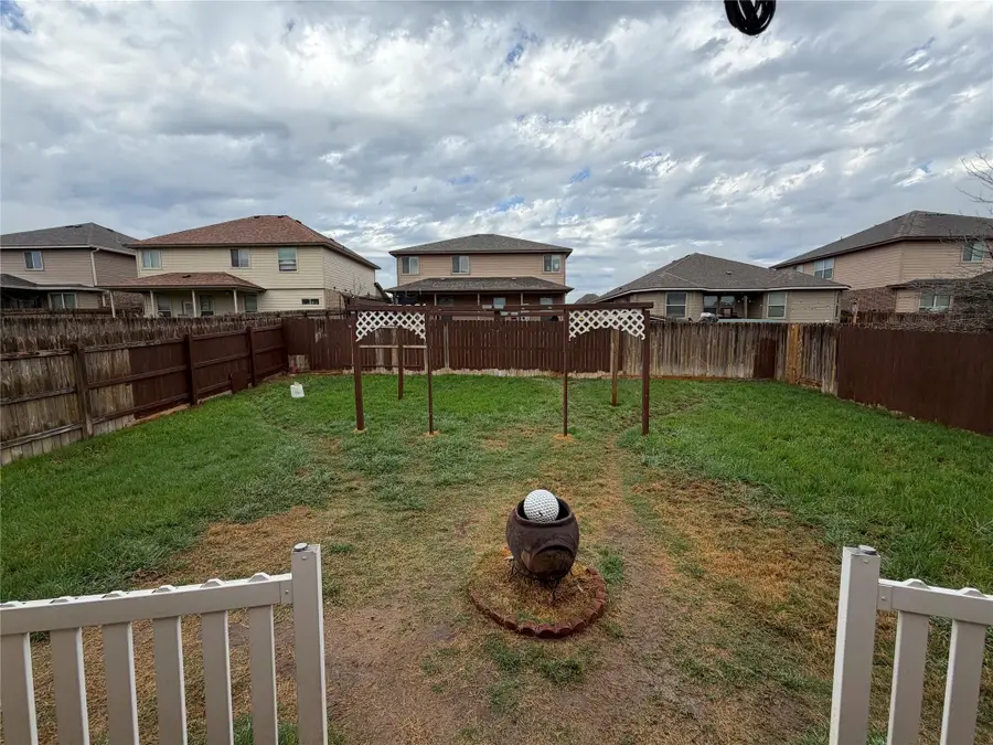 5202 Dauphin Dr, Belton, TX 76513 - #3