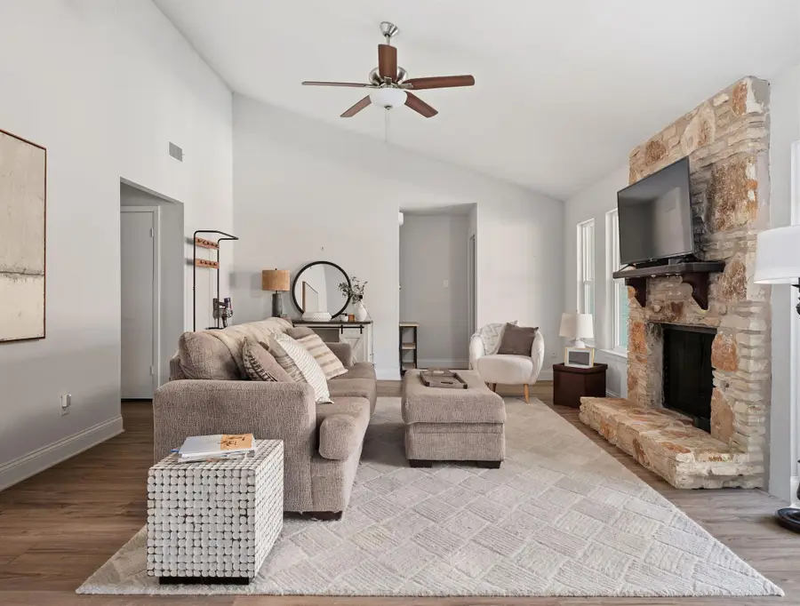 2008 Lear Ln, Austin, TX 78745 - #2