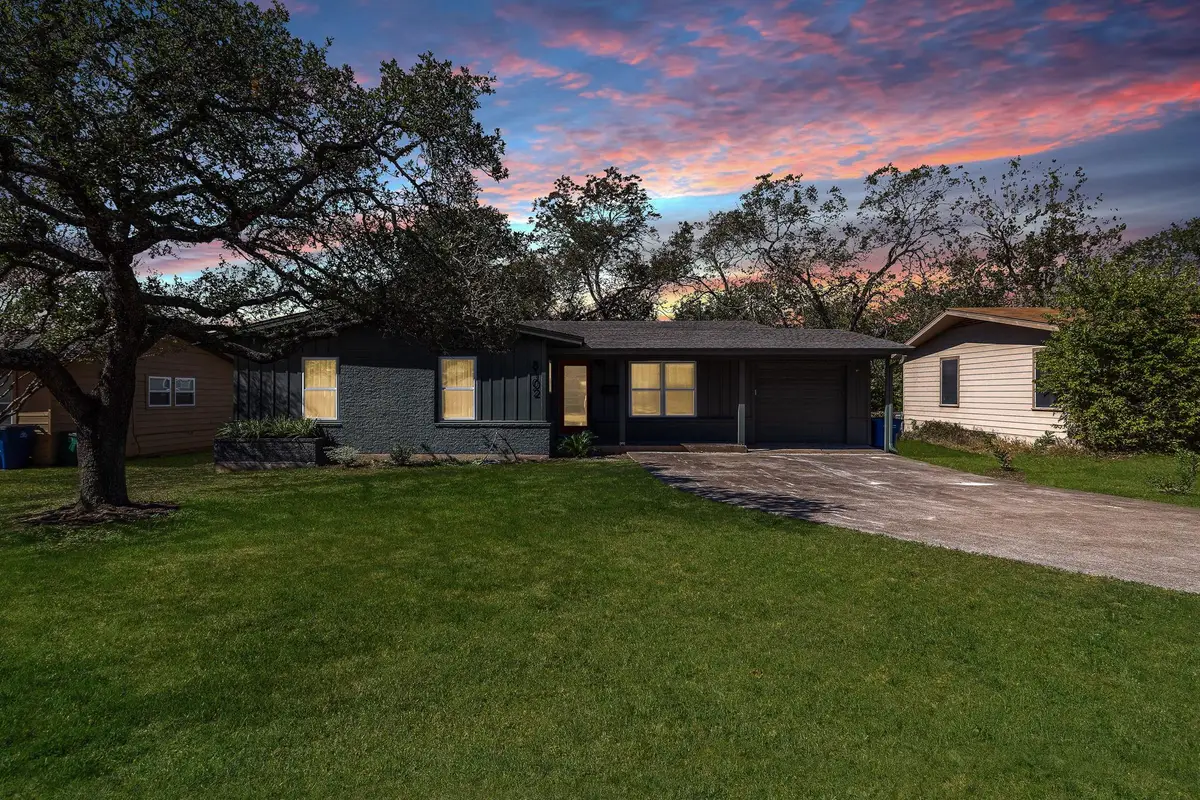 8102 Burrell Dr, Austin, TX 78757 - Image #1