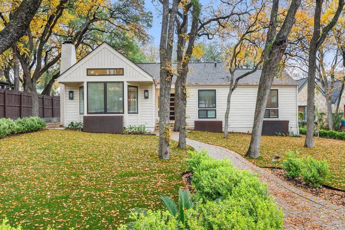 1703 Meadowbrook Dr, Austin, TX 78703 - Image #1