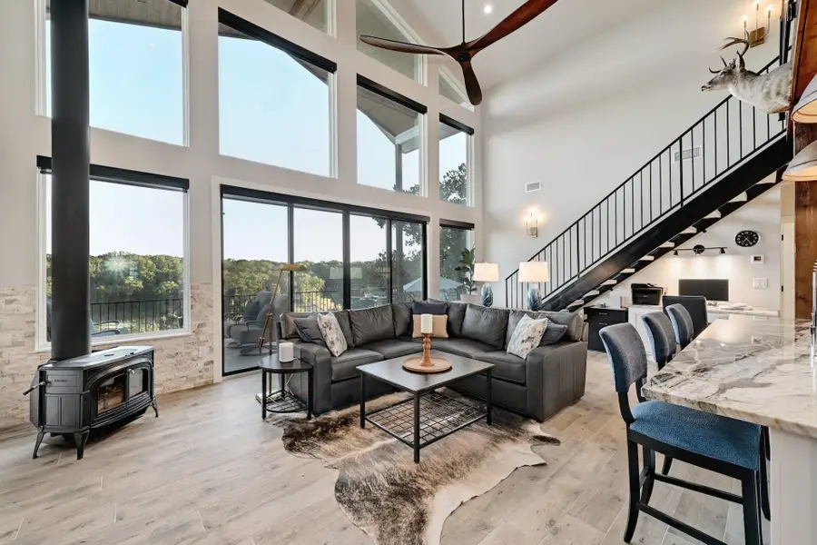 26815 Blue Cove Rd, Marble Falls, TX 78654 - #2