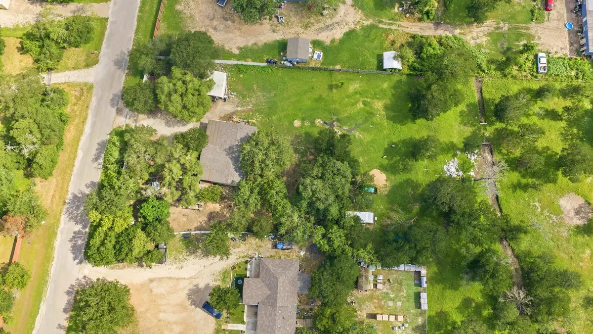 148 Maegan Ln, Cedar Creek, TX 78612 - #1