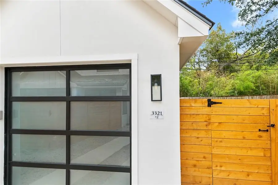 3321 Hemlock Ave #2, Austin, TX 78722 - #2