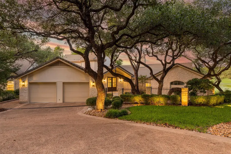 48 Tiburon Dr, The Hills, TX 78738 - #2