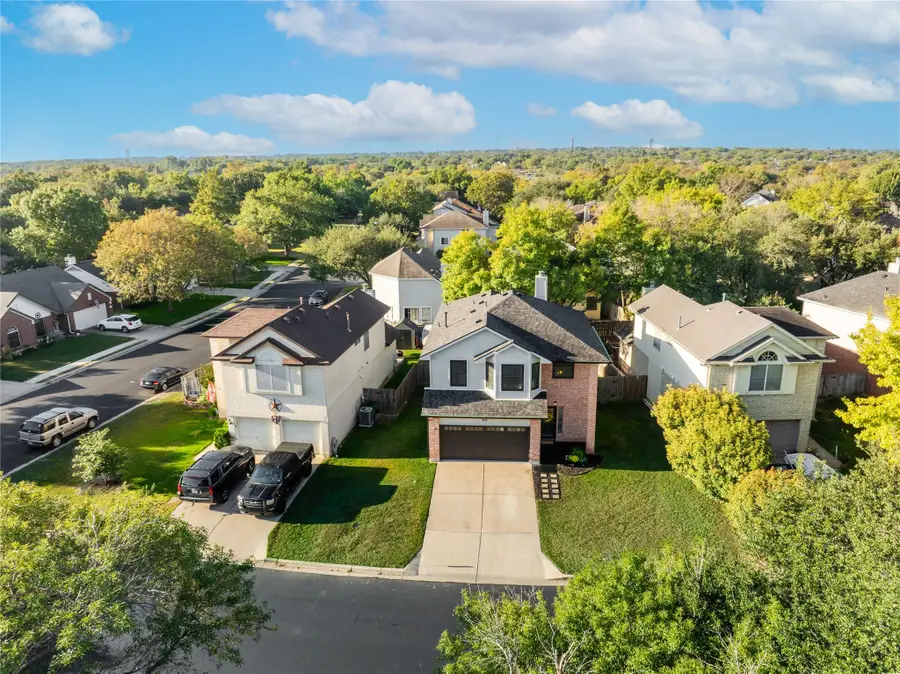 903 Thackeray Ln, Pflugerville, TX 78660 - Image #3