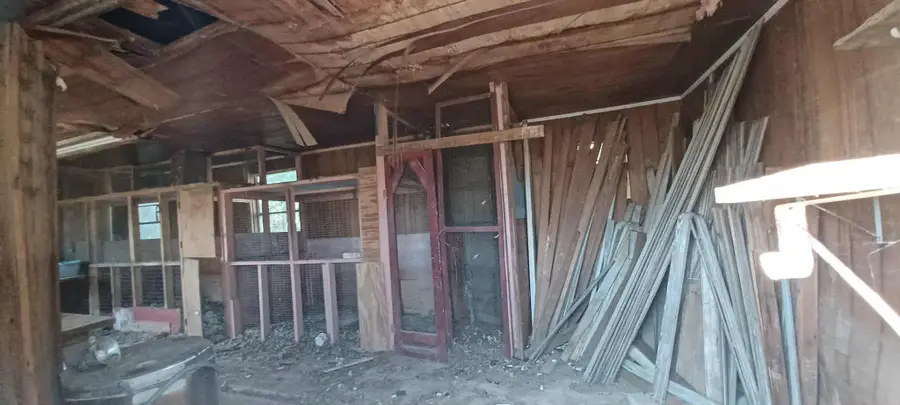 219 E Clearman St, Bartlett, TX 76511 - Image #3