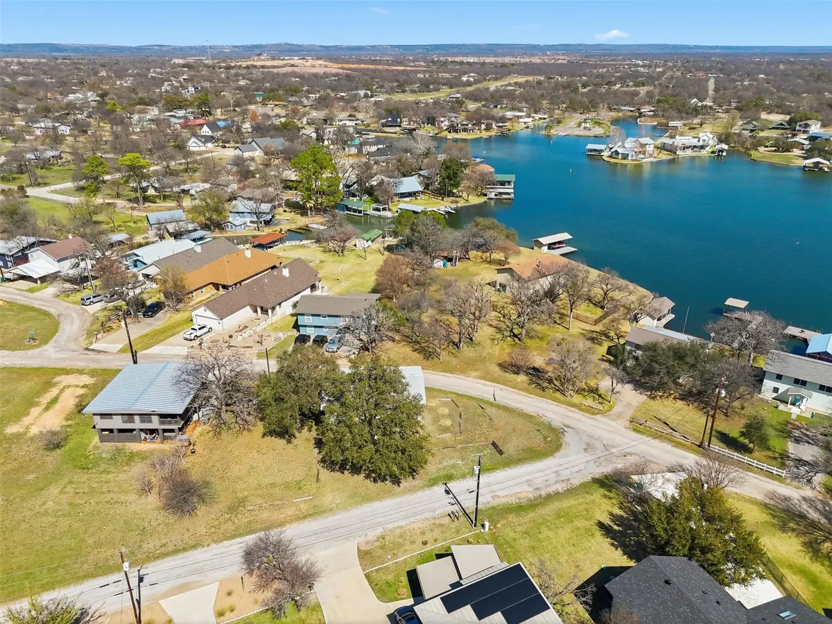 625 Deep Cove Dr, Marble Falls, TX 78654 - #1