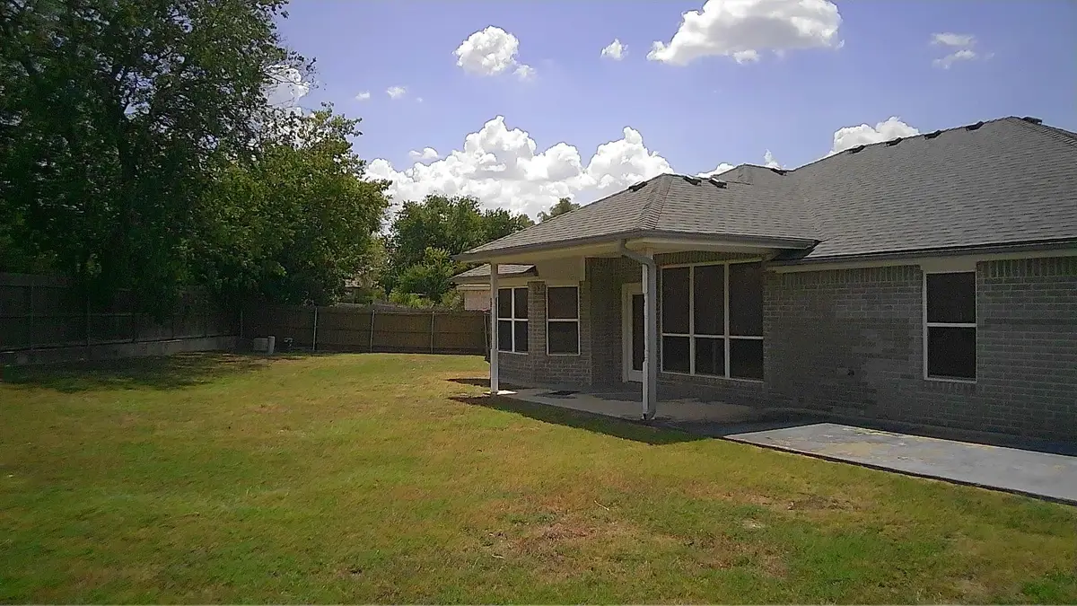 5105 Southern Crossing Dr, Temple, TX 76502 - #1