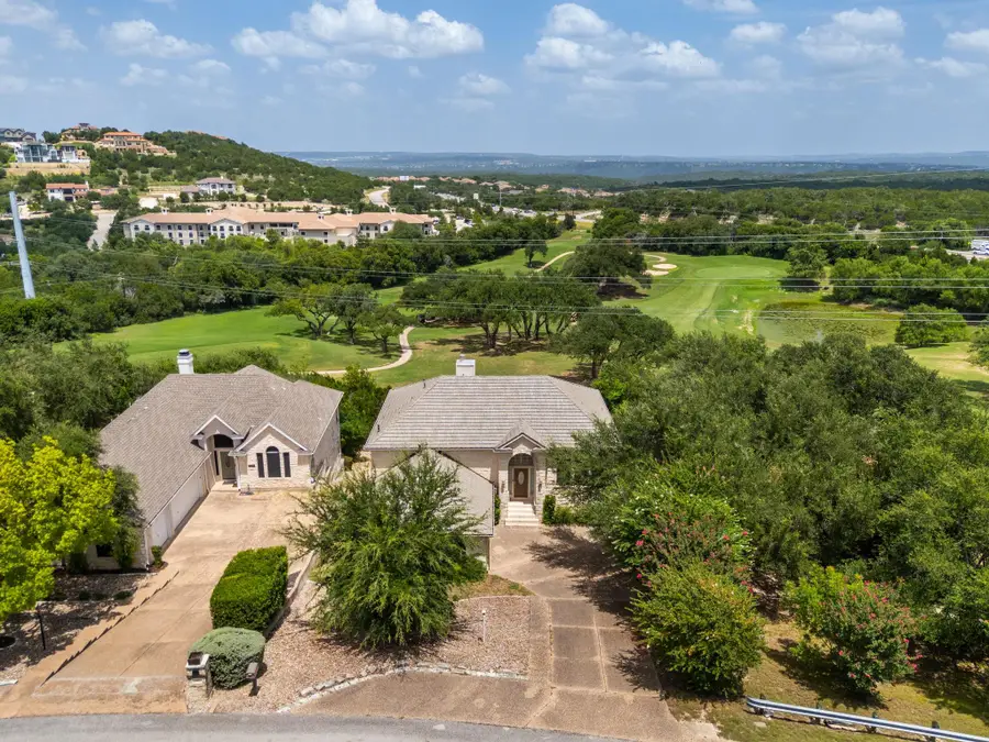 214 Golf Crest Ln, Lakeway, TX 78734 - #2