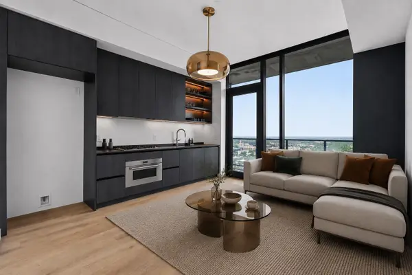 610 Davis St #3001, Austin, TX 78701