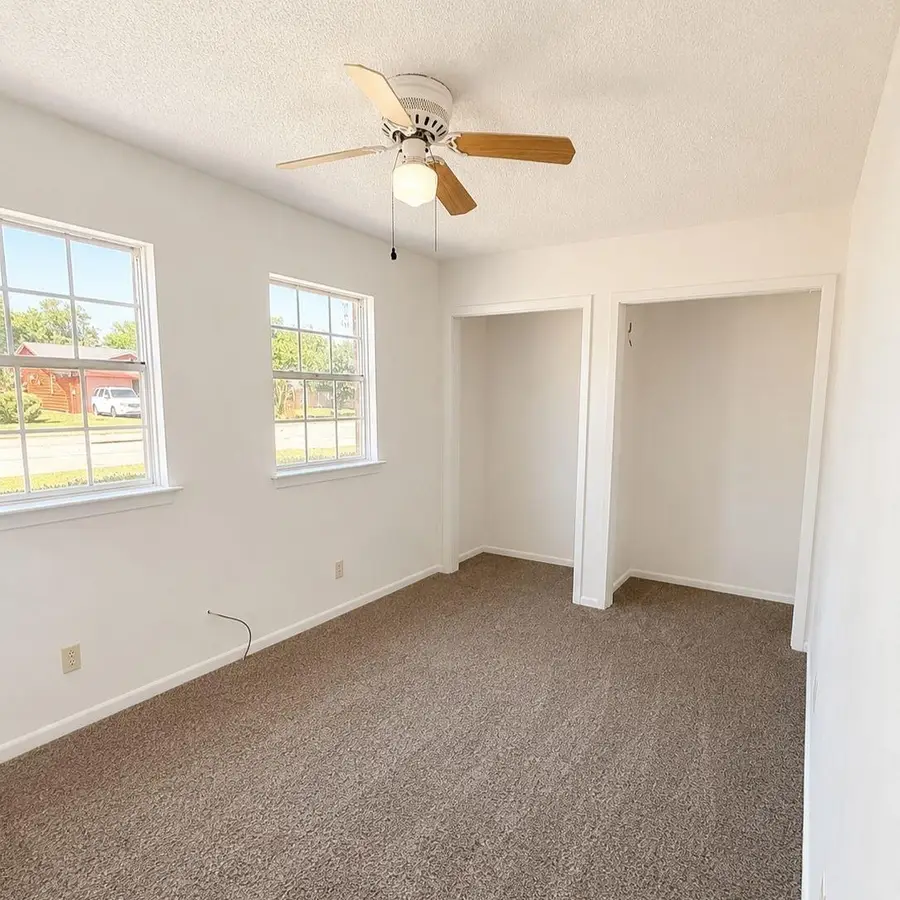 1008 Stephen St, Killeen, TX 76542 - #2